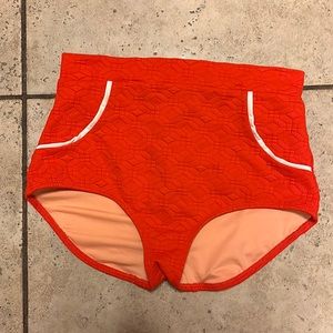Seea retro Georgia Bottoms in coral red size medium